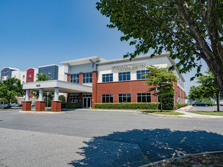 5630 Lowery Rd, Norfolk, VA à vendre - Photo de l’immeuble – Image 2 sur 10