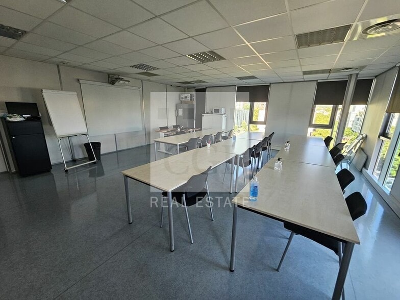 Bureau dans Grenoble à louer - Photo intérieure – Image 2 sur 9