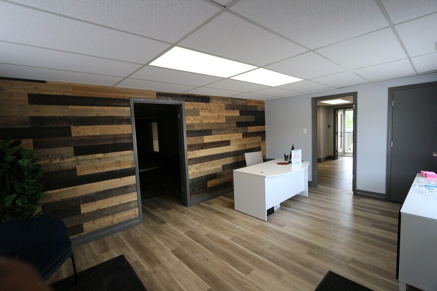 1500-1502 S Big Bend Blvd, Richmond Heights, MO à vendre - Photo intérieure – Image 3 sur 9
