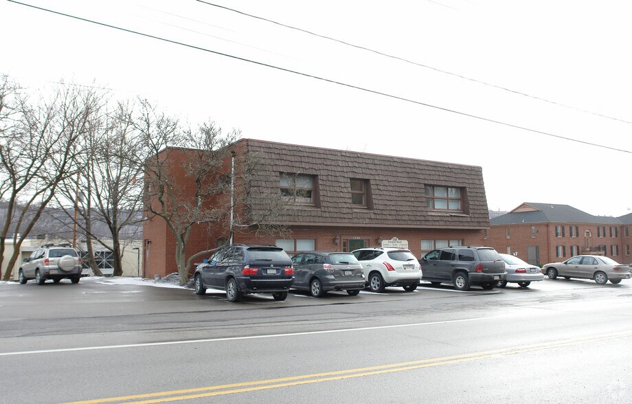 1388 Freeport Rd, Pittsburgh, PA à louer - Photo de l’immeuble – Image 3 sur 3
