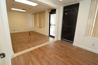 6731-6755 Sunset Strip, Sunrise, FL à louer Photo intérieure– Image 1 sur 15