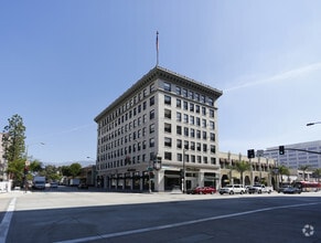 16-18 N Marengo Ave, Pasadena, CA à louer Photo de l’immeuble– Image 1 sur 6