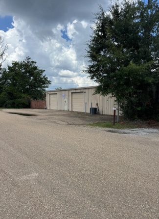 Plus de détails pour 1500 Collins Blvd, Covington, LA - Industriel/Logistique à vendre