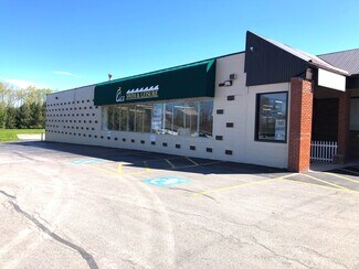 Plus de détails pour 610 N Greece Rd, Rochester, NY - Local commercial à louer