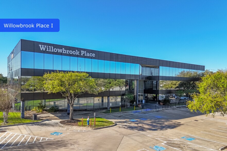Willowbrook Place I & II portefeuille de 2 biens à vendre sur LoopNet.fr - Photo de l’immeuble – Image 2 sur 10