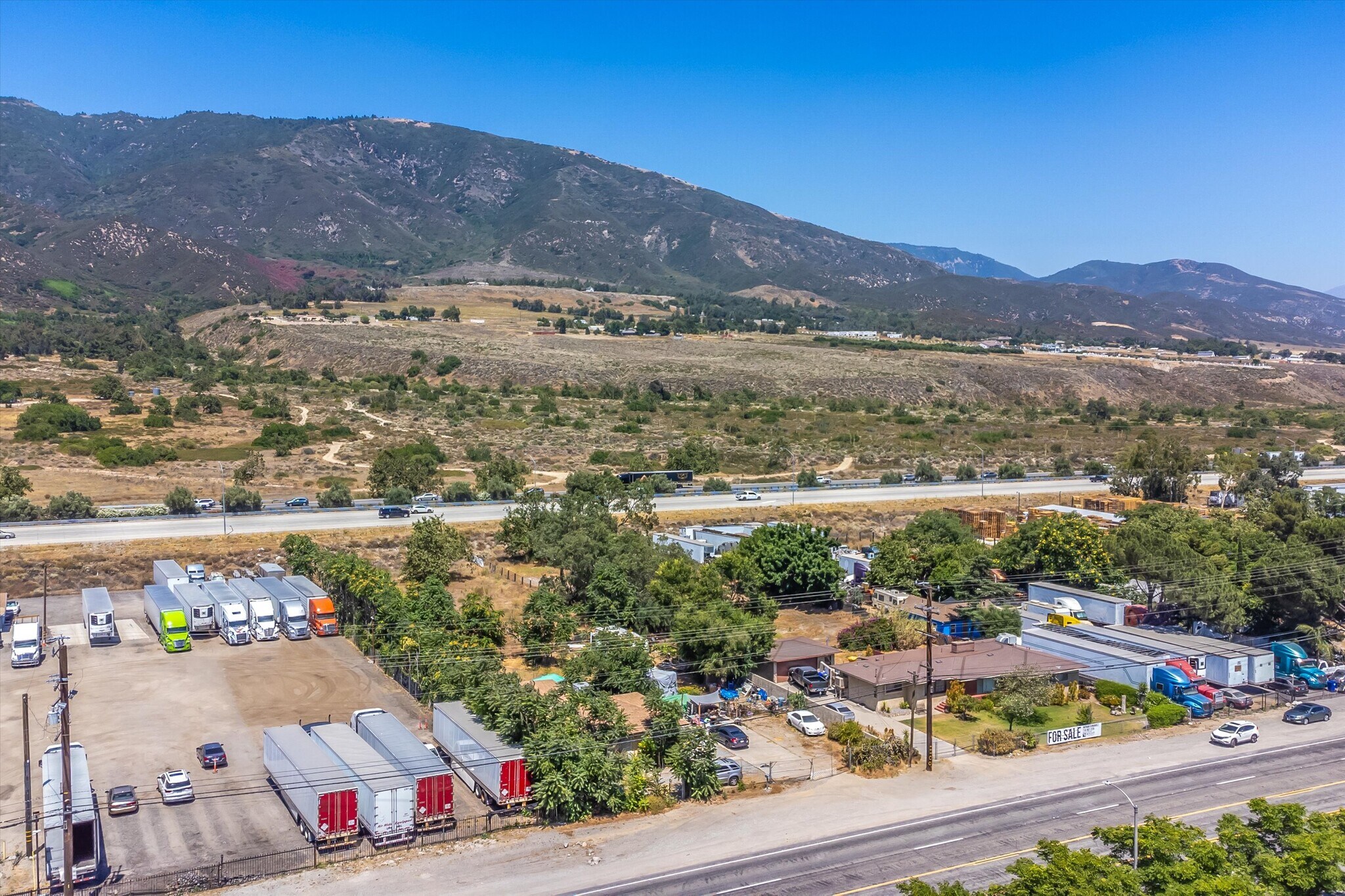 18864 Cajon Blvd, San Bernardino, CA à vendre Aérien– Image 1 sur 18