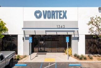 Plus de détails pour 1341-1343 N Blue Gum St, Anaheim, CA - Industriel/Logistique à louer