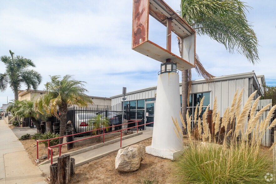 4567 W El Segundo Blvd, Hawthorne, CA à vendre - Photo de l’immeuble – Image 2 sur 22