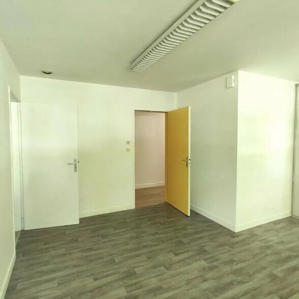 21 Avenue De La Martellière, Saint-Sébastien-sur-Loire à louer - Photo de l’immeuble – Image 2 sur 4