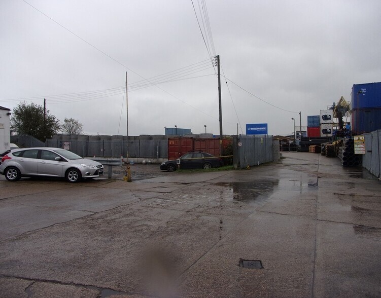 Mark Ln, Gravesend à louer - Photo de l’immeuble – Image 2 sur 4