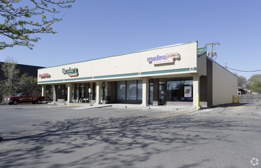 6210-6236 Nieman Rd, Shawnee, KS à louer - Photo principale – Image 2 sur 3