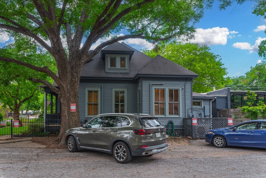 1701 Nueces St, Austin, TX à vendre - Photo de l’immeuble – Image 2 sur 8