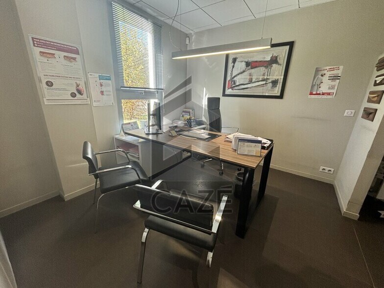 Bureau dans Cenon à vendre - Photo intérieure – Image 3 sur 8