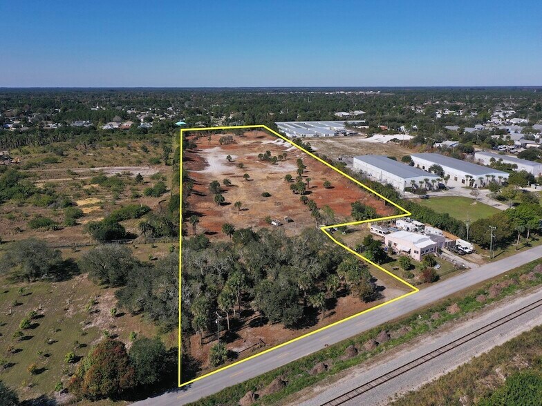 11513 Old Dixie Sebastian Florida 32958 hwy, Sebastian, FL à vendre - Photo de l’immeuble – Image 3 sur 29