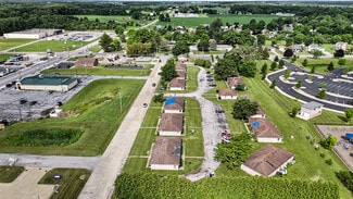 Plus de détails pour 318 Rae Ct, Willard, OH - Logement à vendre