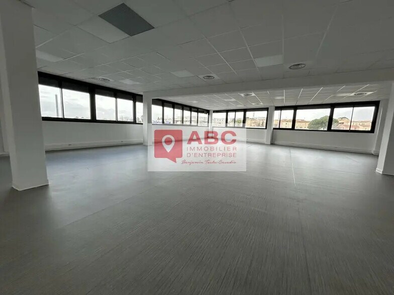 Bureau dans Lattes à louer - Photo de l’immeuble – Image 3 sur 6