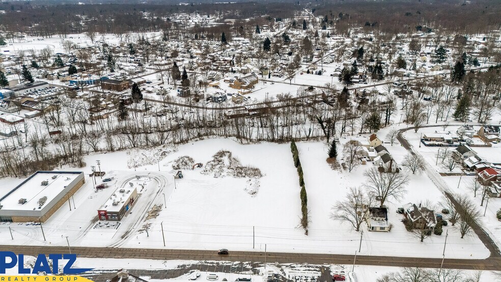 0 W Broad St, Newton Falls, OH à vendre - Photo de l’immeuble – Image 1 sur 7