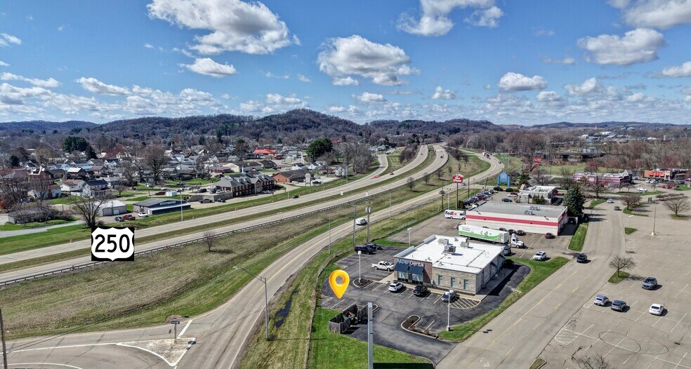 341 Graff Rd, New Philadelphia, OH à vendre - Photo de l’immeuble – Image 2 sur 35