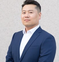 Alex Lee