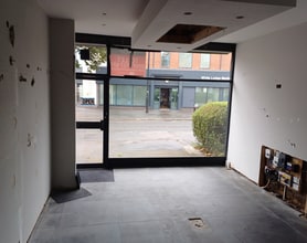 64 Chase Side, Enfield à louer Photo intérieure– Image 1 sur 2