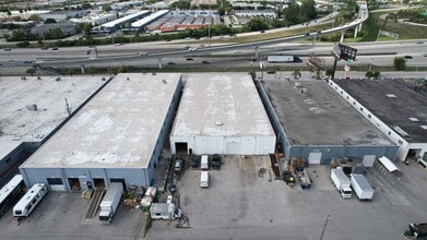 7985 W 20th Ave, Hialeah, FL à louer Photo intérieure– Image 2 sur 8