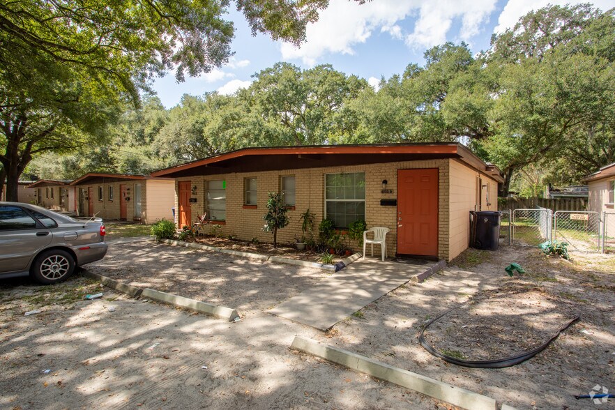 8730 N 48th St, Tampa, FL à vendre - Photo principale – Image 1 sur 2
