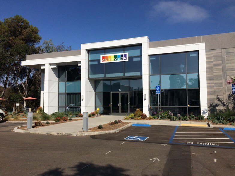 10905 Technology Pl, San Diego, CA à louer - Photo de l’immeuble – Image 2 sur 7
