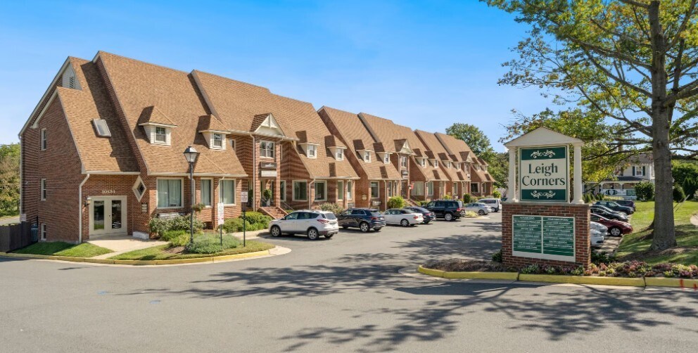 1142-1148 Walker Rd, Great Falls, VA 22066 - Lot Unit A -  - Photo intérieure - Image 1 of 8