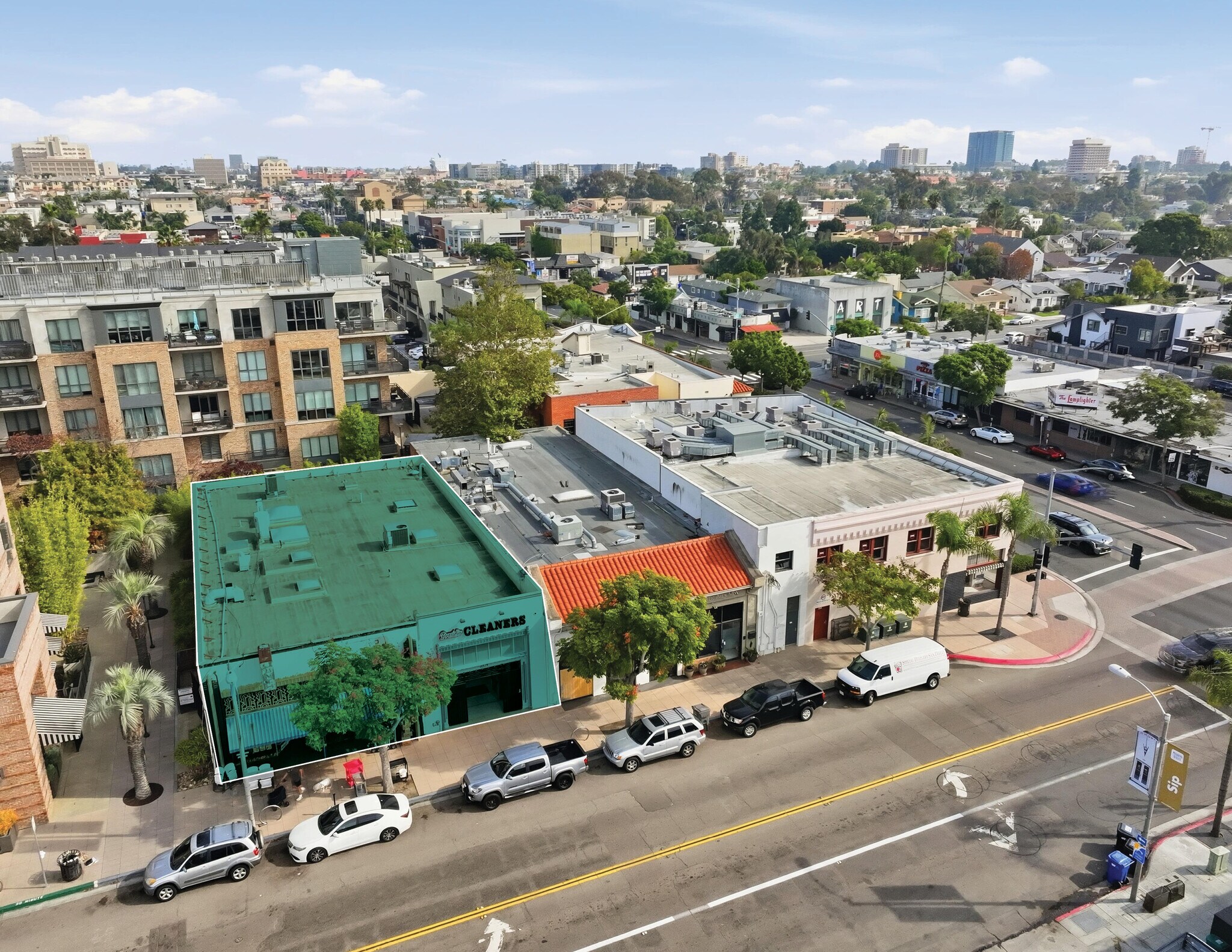 4019 Goldfinch St, San Diego, CA à vendre Photo de l’immeuble– Image 1 sur 7