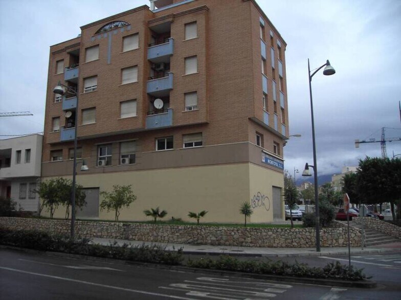 Bureau dans El Ejido, Almería à louer - Photo de l’immeuble – Image 1 sur 6
