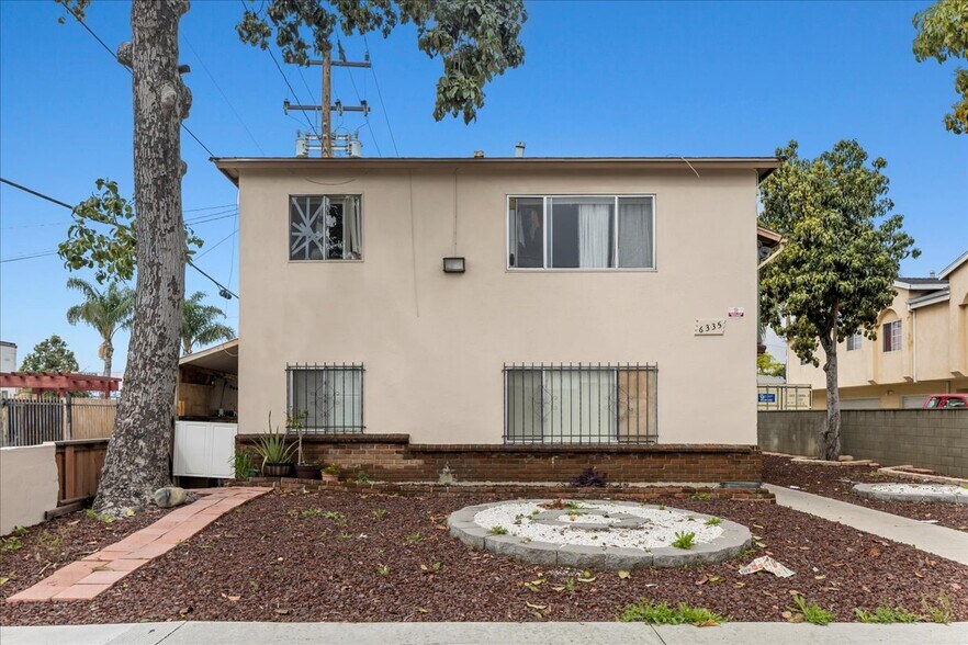 6335 Loma Vista Pl, Bell, CA à vendre - Photo de l’immeuble – Image 2 sur 8