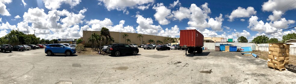 4401 Nw 167th St, Miami Gardens, FL à louer - Photo de l’immeuble – Image 3 sur 12
