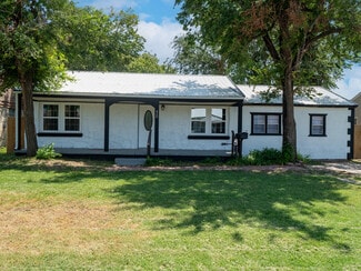 Plus de détails pour 420 W Johnson St, Norman, OK - Spécialisé à vendre