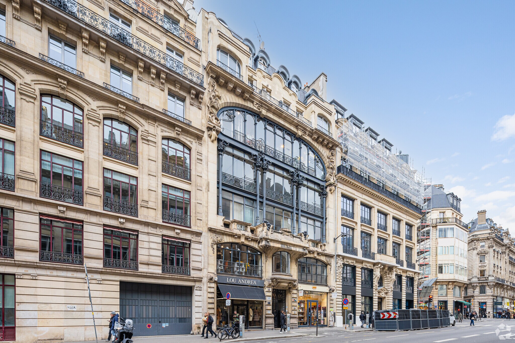 Local commercial dans Paris à louer Photo principale– Image 1 sur 6