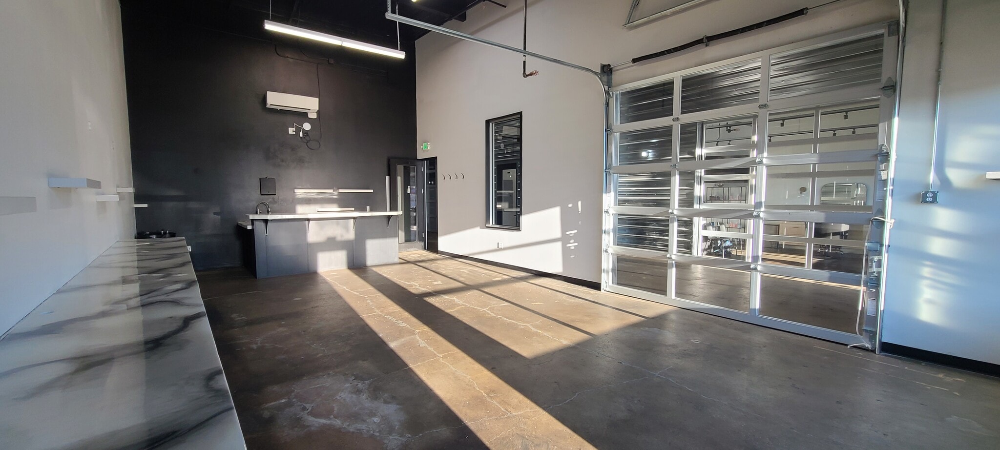 2195 Hyacinth St NE, Salem, OR à louer Photo intérieure– Image 1 sur 8