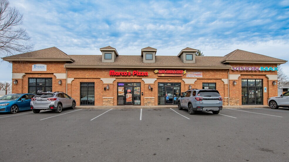 241-245 Broad St, Montoursville, PA à louer - Photo de l’immeuble – Image 1 sur 2