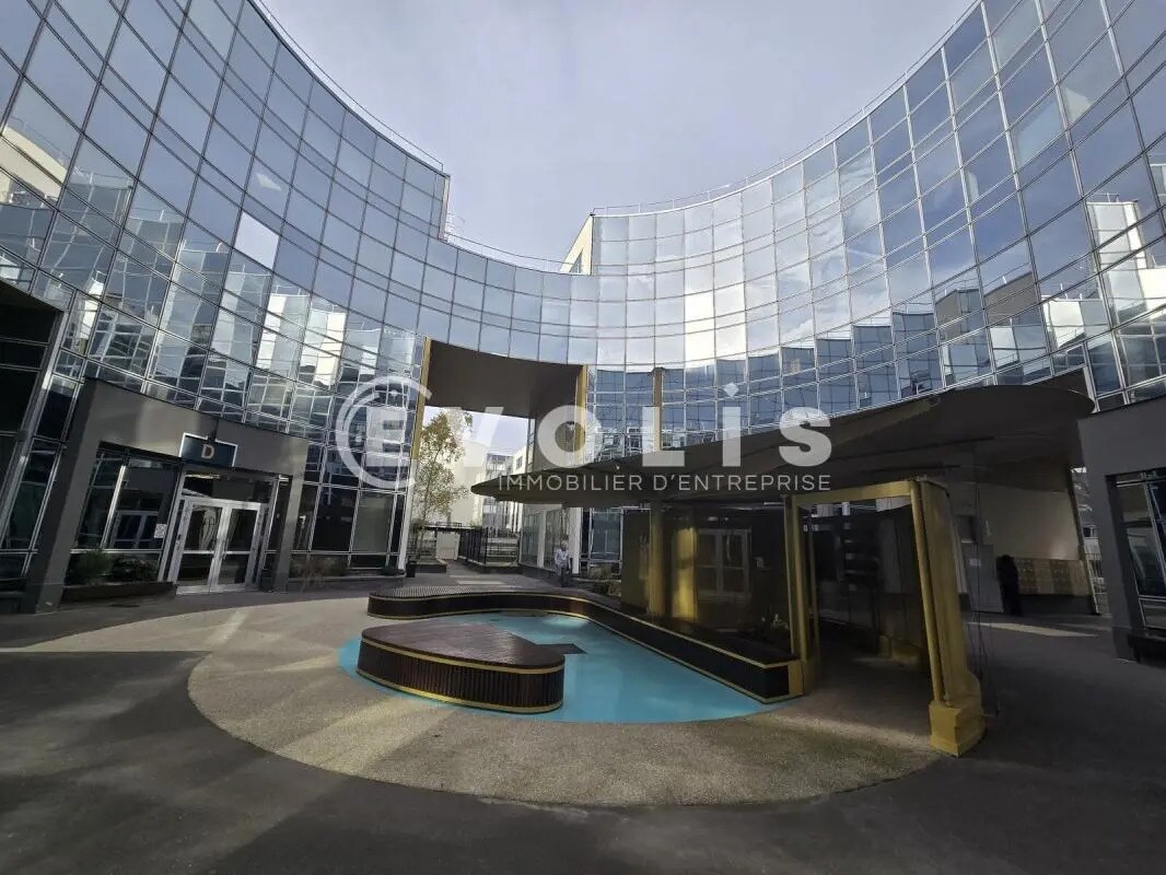 Bureau dans Massy à louer Hall d’entrée– Image 1 sur 16