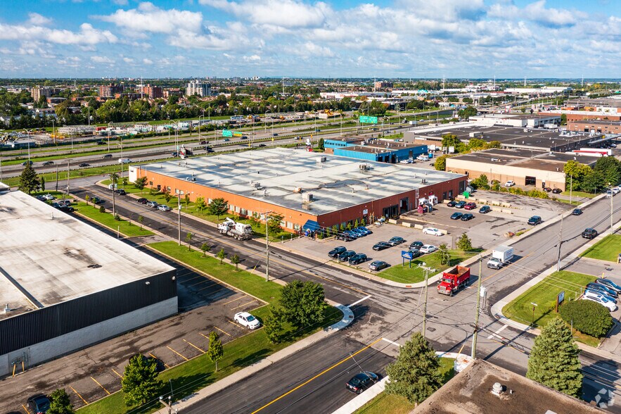 7701-7711 Rue Grenache, Montréal, QC à louer - Aérien – Image 2 sur 4