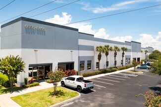 Plus de détails pour 7908-7936 Eagle Palm Dr, Riverview, FL - Industriel/Logistique à louer