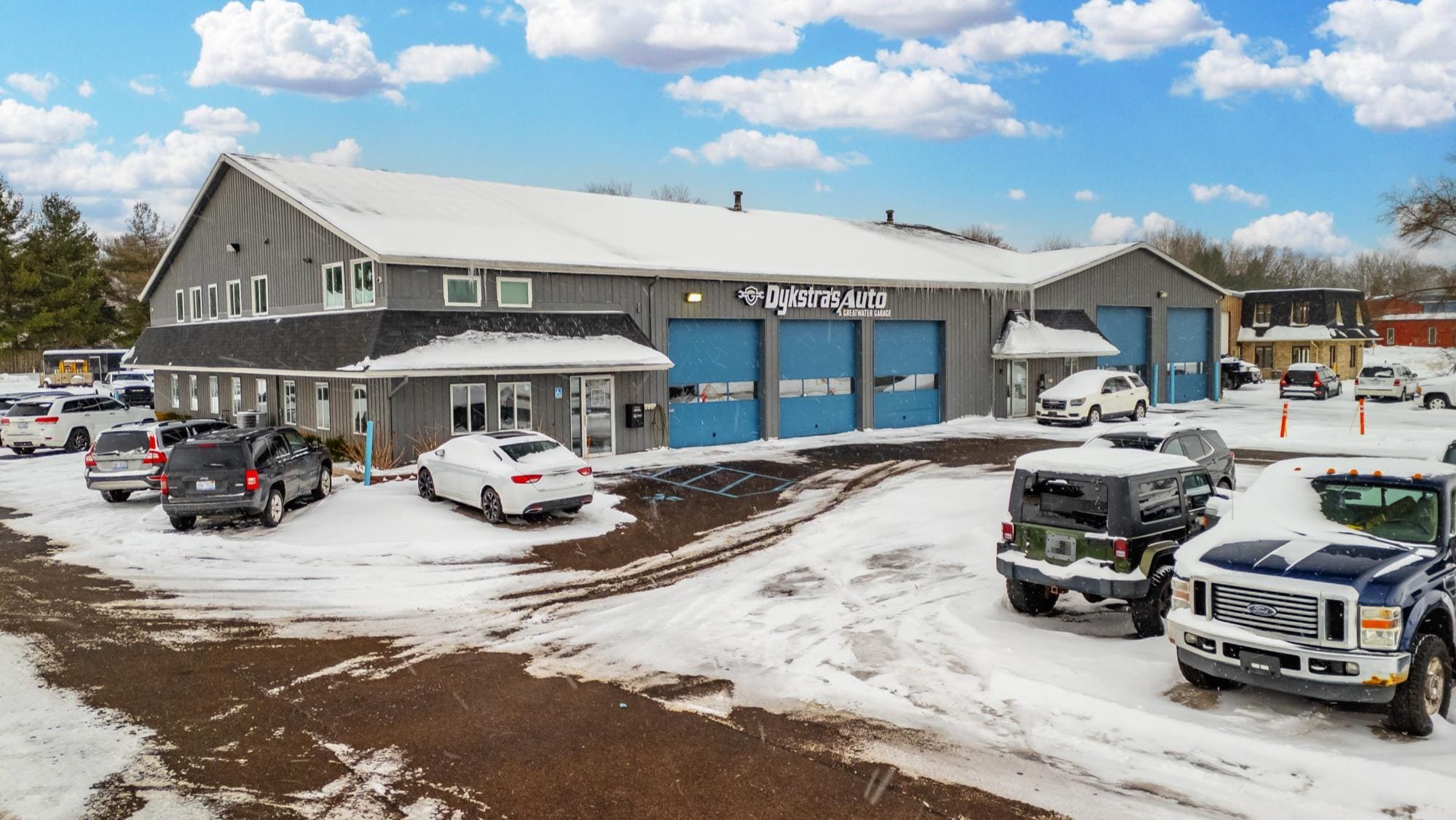 5180 37th Ave SW, Hudsonville, MI à vendre Photo principale– Image 1 sur 3