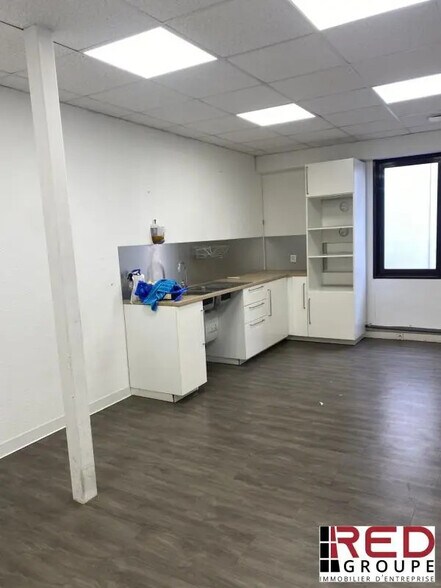 Gémenos, Gémenos à louer - Photo de l’immeuble – Image 3 sur 4