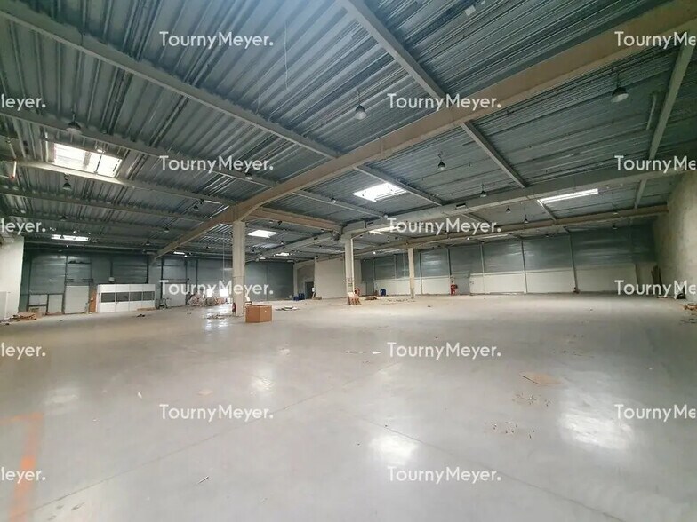 Local d’activités dans Gradignan à louer - Photo intérieure – Image 1 sur 7