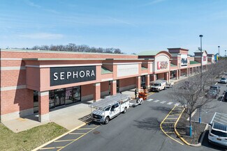 Plus de détails pour 1440 Old Country Rd, Riverhead, NY - Local commercial à louer