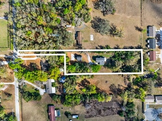 Plus de détails pour 902 Two Houses Ln, Seffner, FL - Logement à vendre