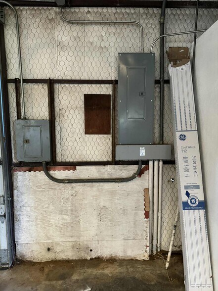 4616 Renfro St, Alvarado, TX à vendre - Photo de l’immeuble – Image 3 sur 5