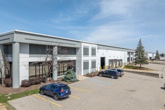 Plus de détails pour 3056 Walker Ridge Dr NW, Grand Rapids, MI - Industriel/Logistique à louer