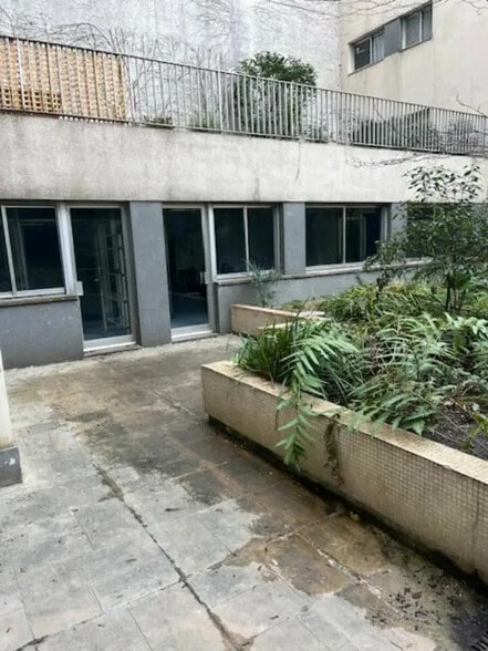 54 Rue Du Ranelagh, Paris à louer - Photo de l’immeuble – Image 2 sur 7