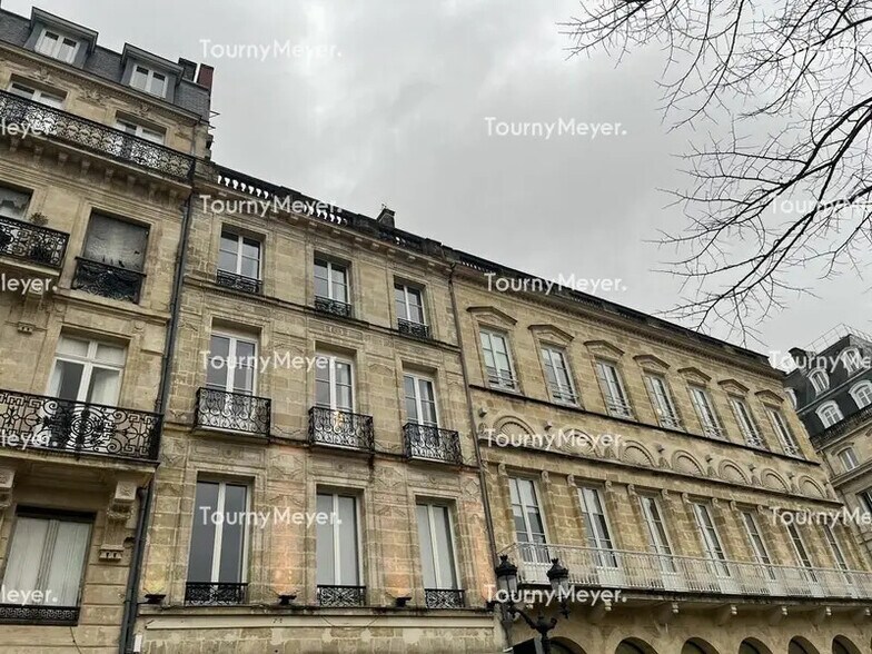 Bureau dans Bordeaux à louer - Photo de l’immeuble – Image 1 sur 7