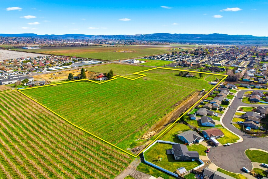 64th NKA S 64th Ave, Yakima, WA à vendre - Photo principale – Image 1 sur 7