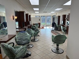 Plus de détails pour 2235 Lake Ave, Altadena, CA - Local commercial à louer